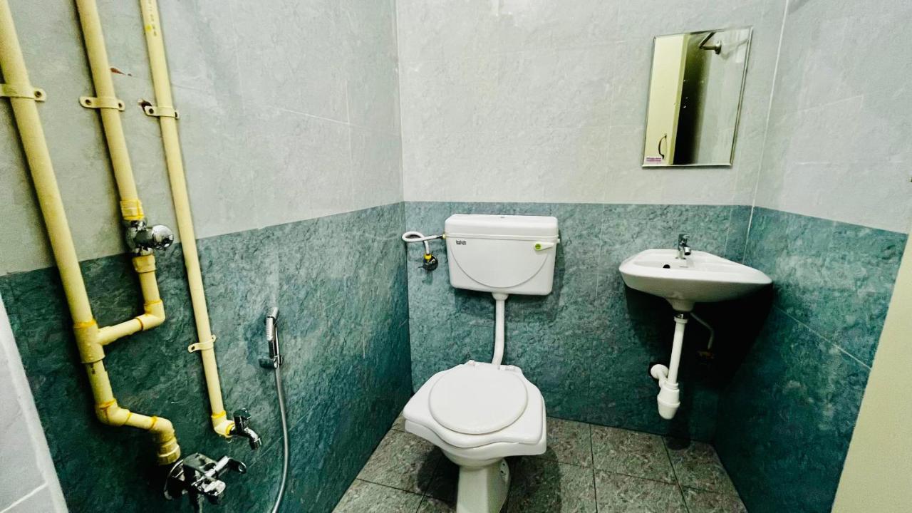 Hotel Star Nivas, Srirangam Tiruchirappalli Eksteriør billede